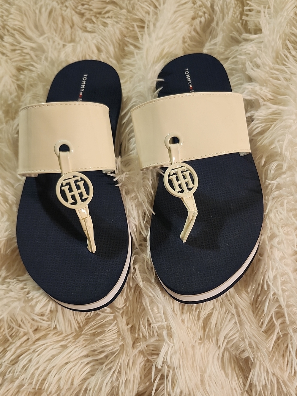 Tommy Hilfiger Navy and Cream Logo Toe-Post Slide Sandals